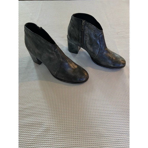 Frye Nora Metallic Leather Boots SIZE 8.5 - Picture 7 of 12